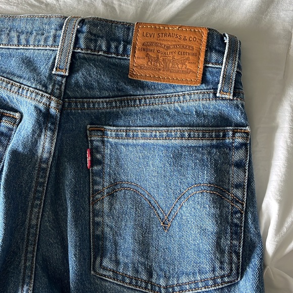 Levi “Wedgie” Jeans - Picture 3 of 3